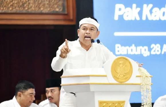 KDM Tegas! Kepala Daerah Jabar Diingatkan Jangan Gunakan Anggaran Layanan Publik untuk Perbaikan Infrastruktur